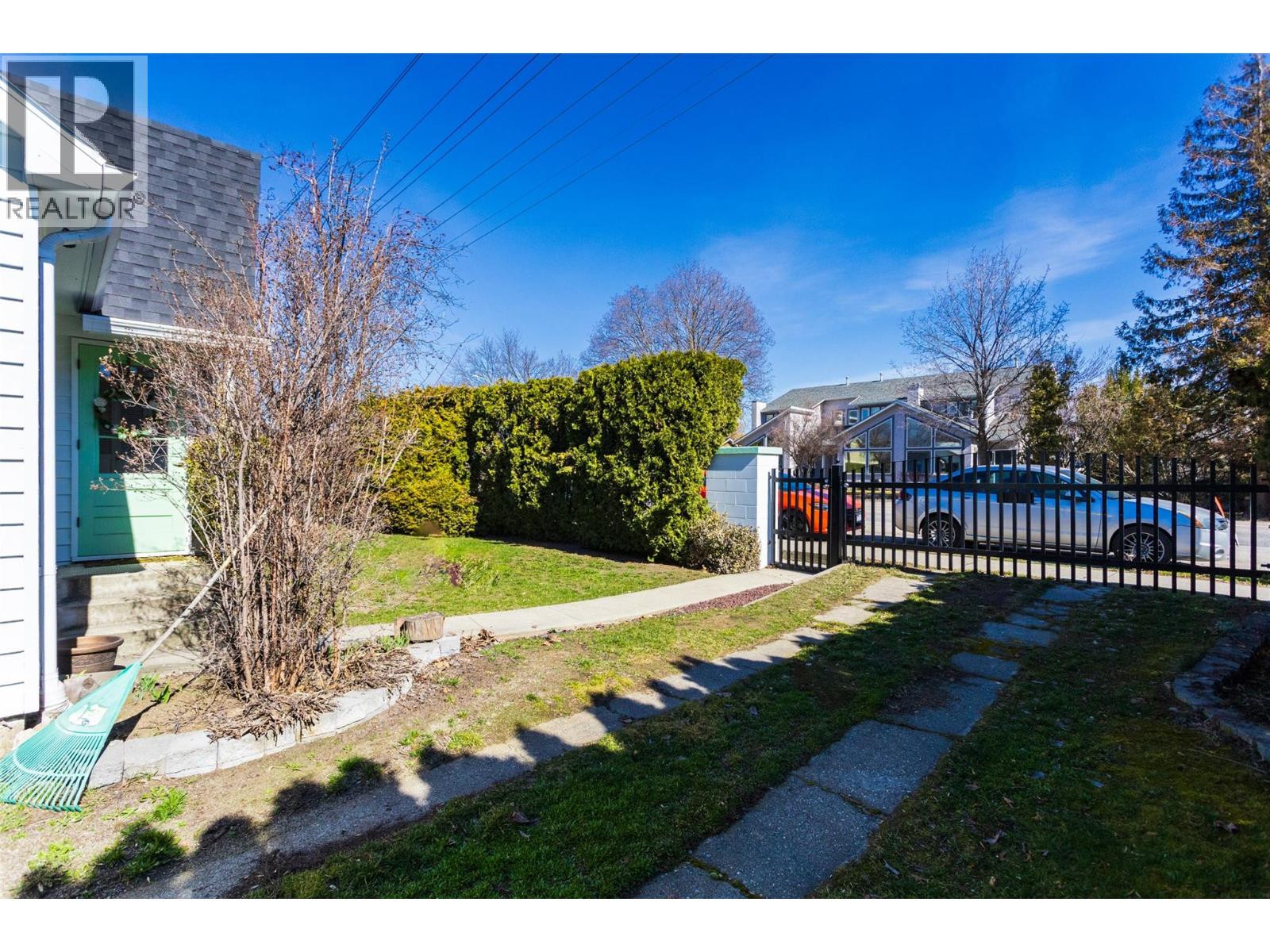 2422 Richter Street, Kelowna