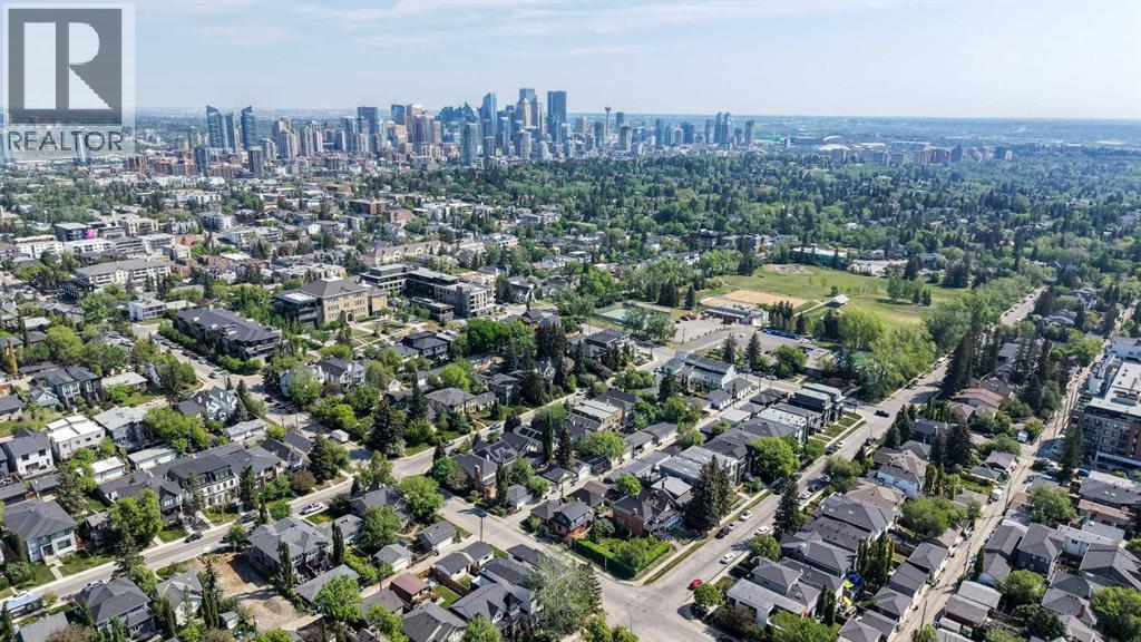 3216 17 Street SW - 36