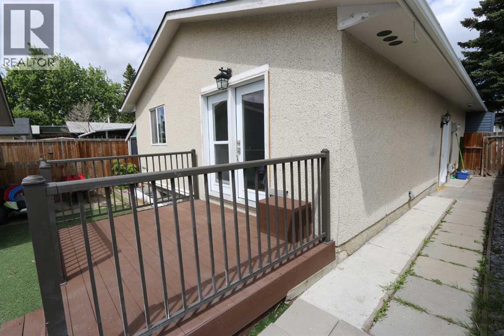 707 Malvern Drive NE - 26