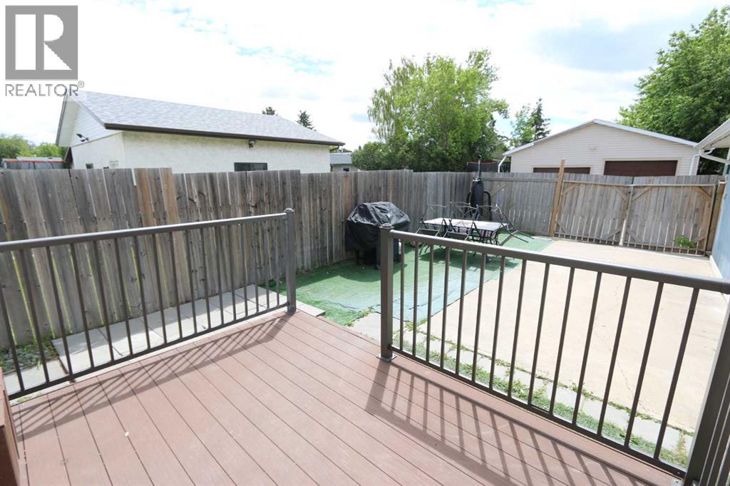 707 Malvern Drive NE - 25