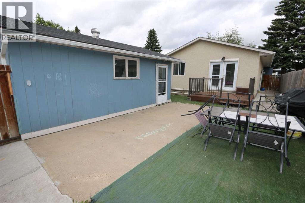 707 Malvern Drive NE - 27