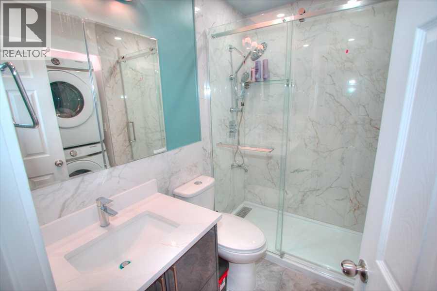 707 Malvern Drive NE - 11