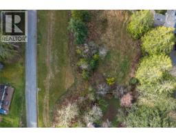 7709 Lantzville Rd, Lantzville, BC V0R2H0 Photo 7