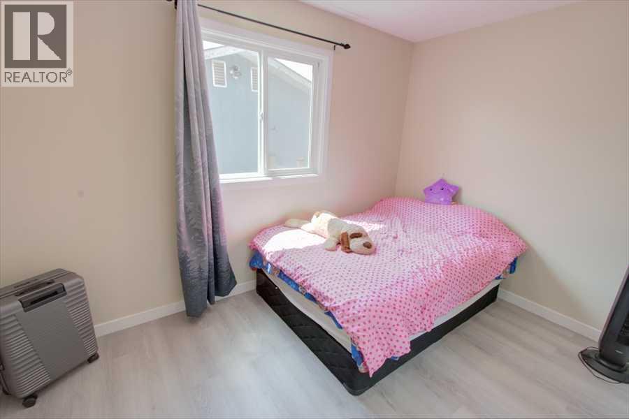 707 Malvern Drive NE - 13