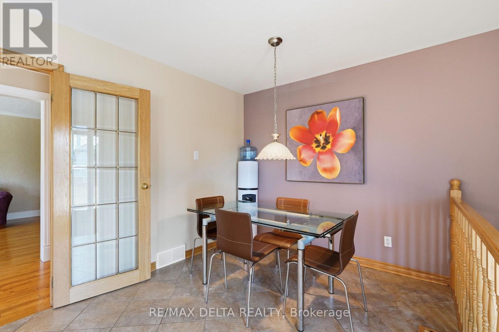 2187 HUDON STREET - 12