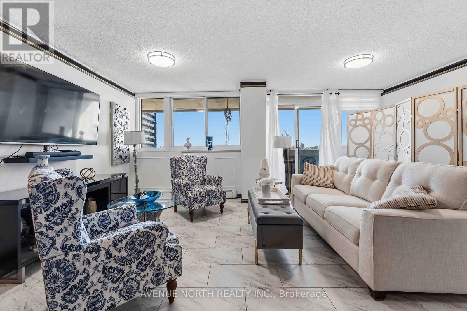 #908 500 LAURIER AVENUE W - 12