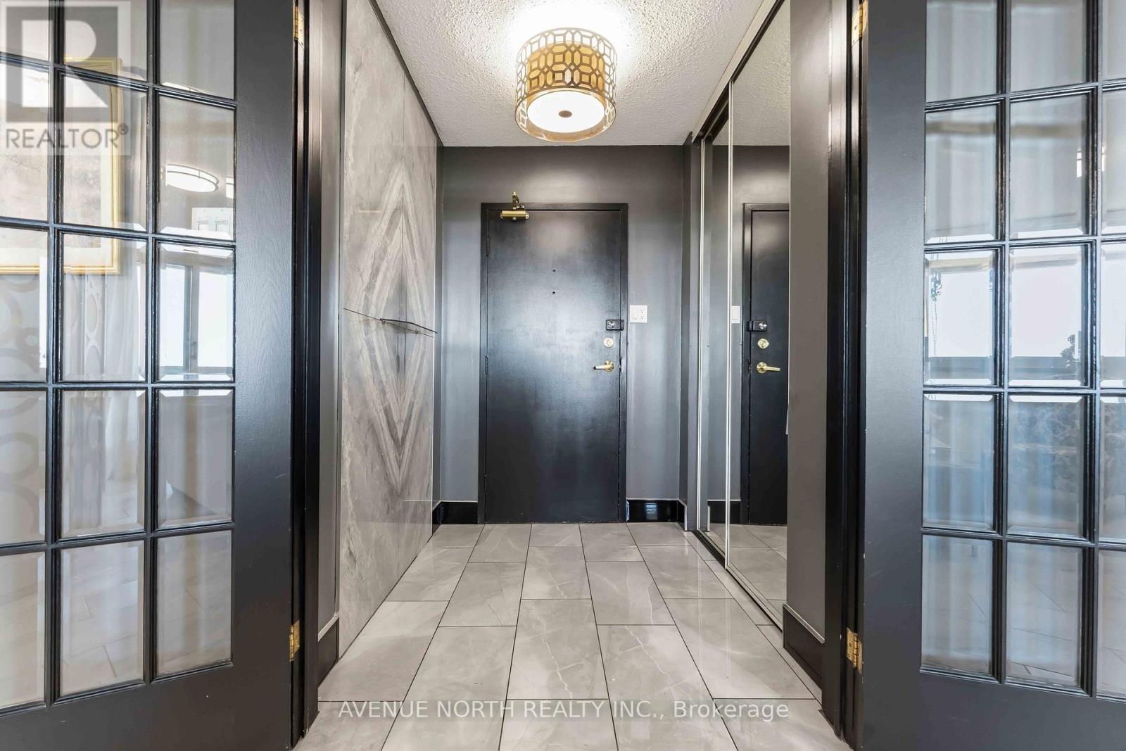 #908 500 LAURIER AVENUE W - 6