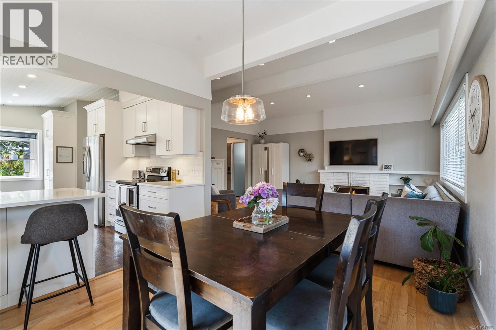 3552 Elliston Ave - 14