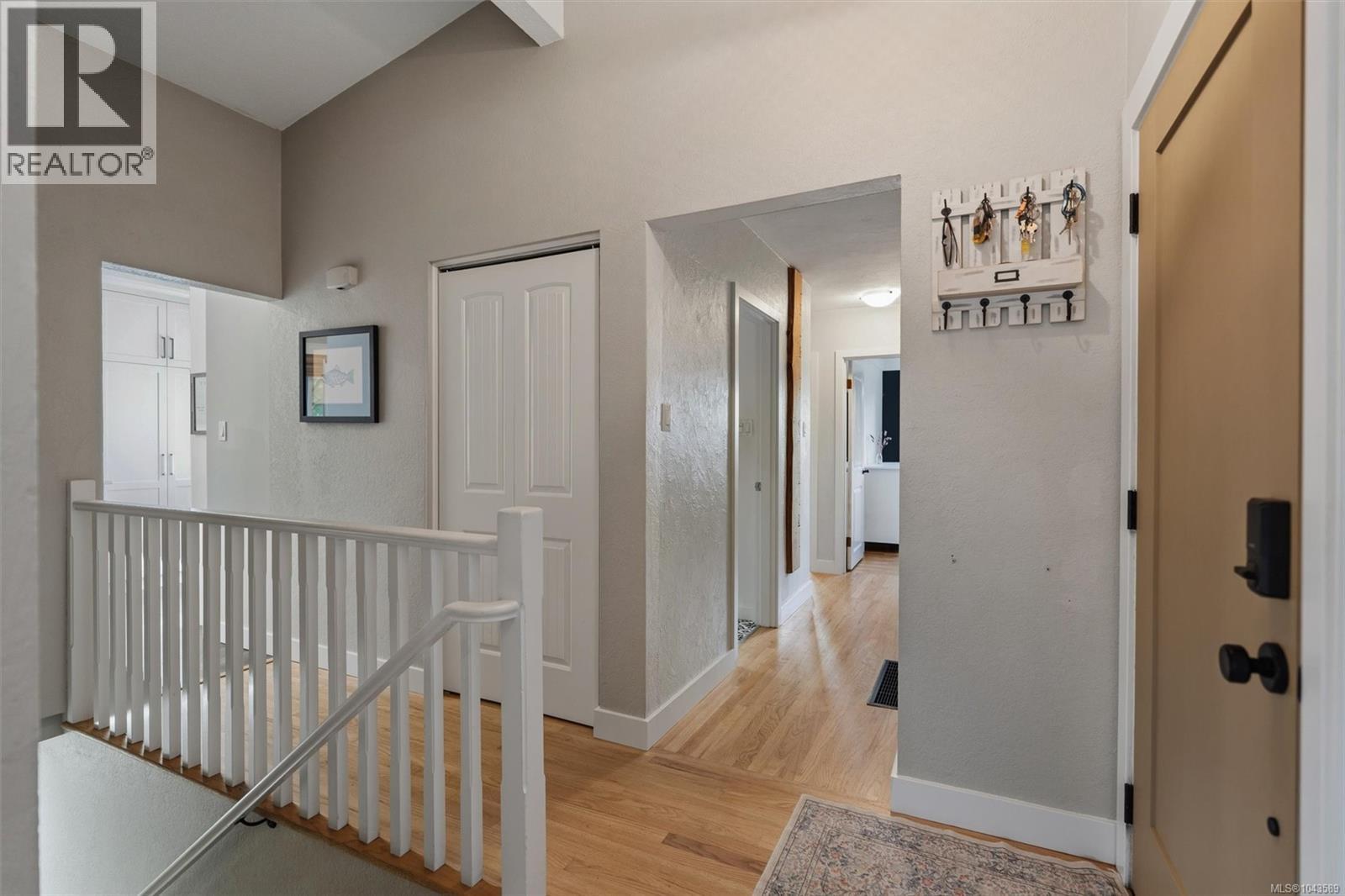 3552 Elliston Ave - 17