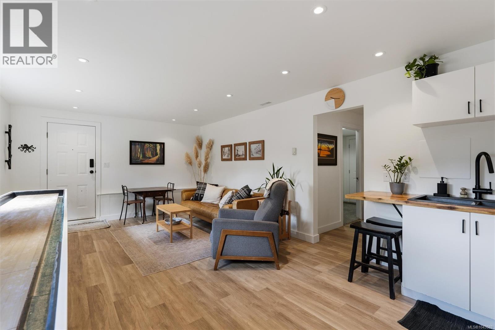 3552 Elliston Ave - 27