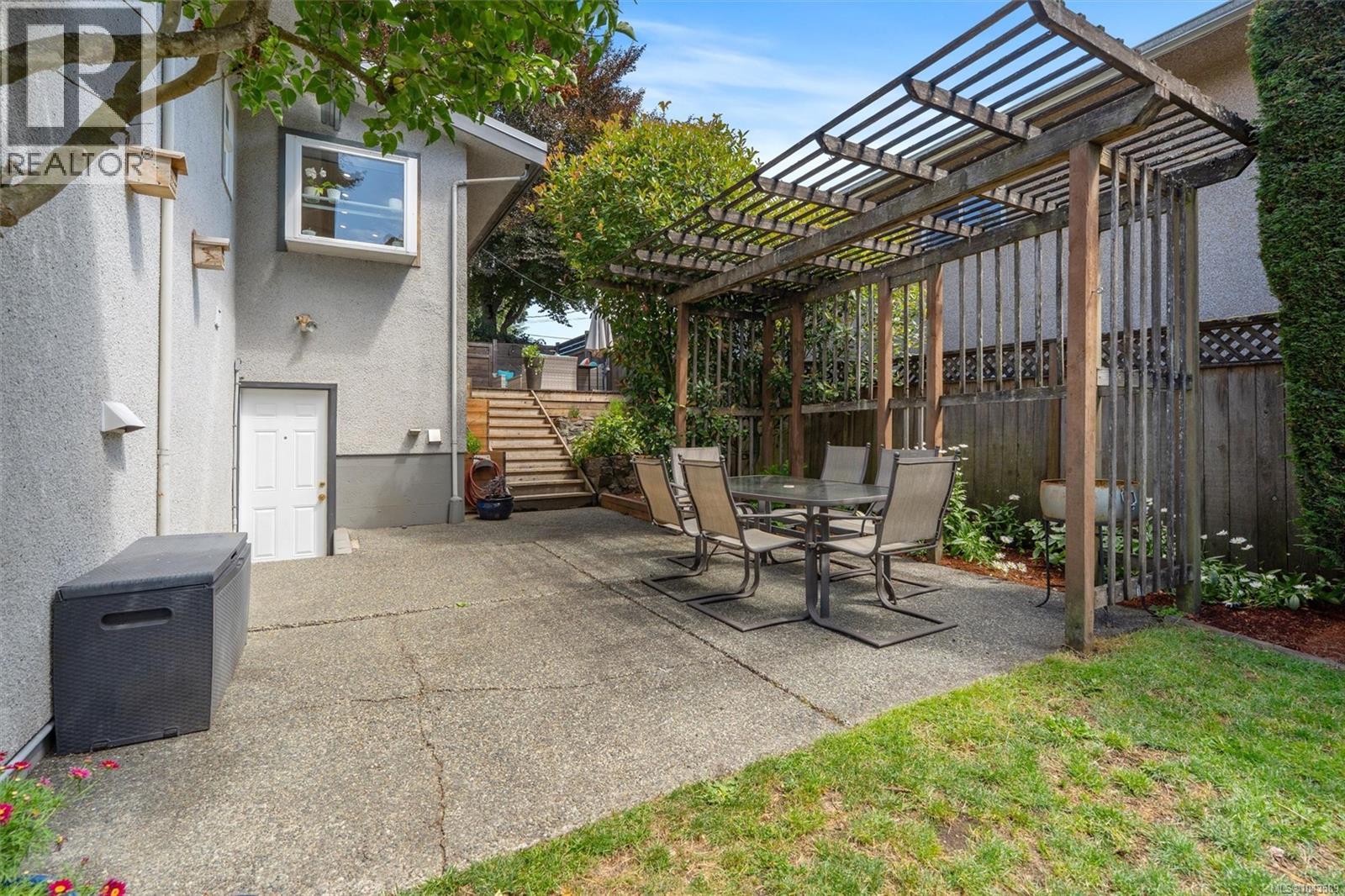 3552 Elliston Ave - 40