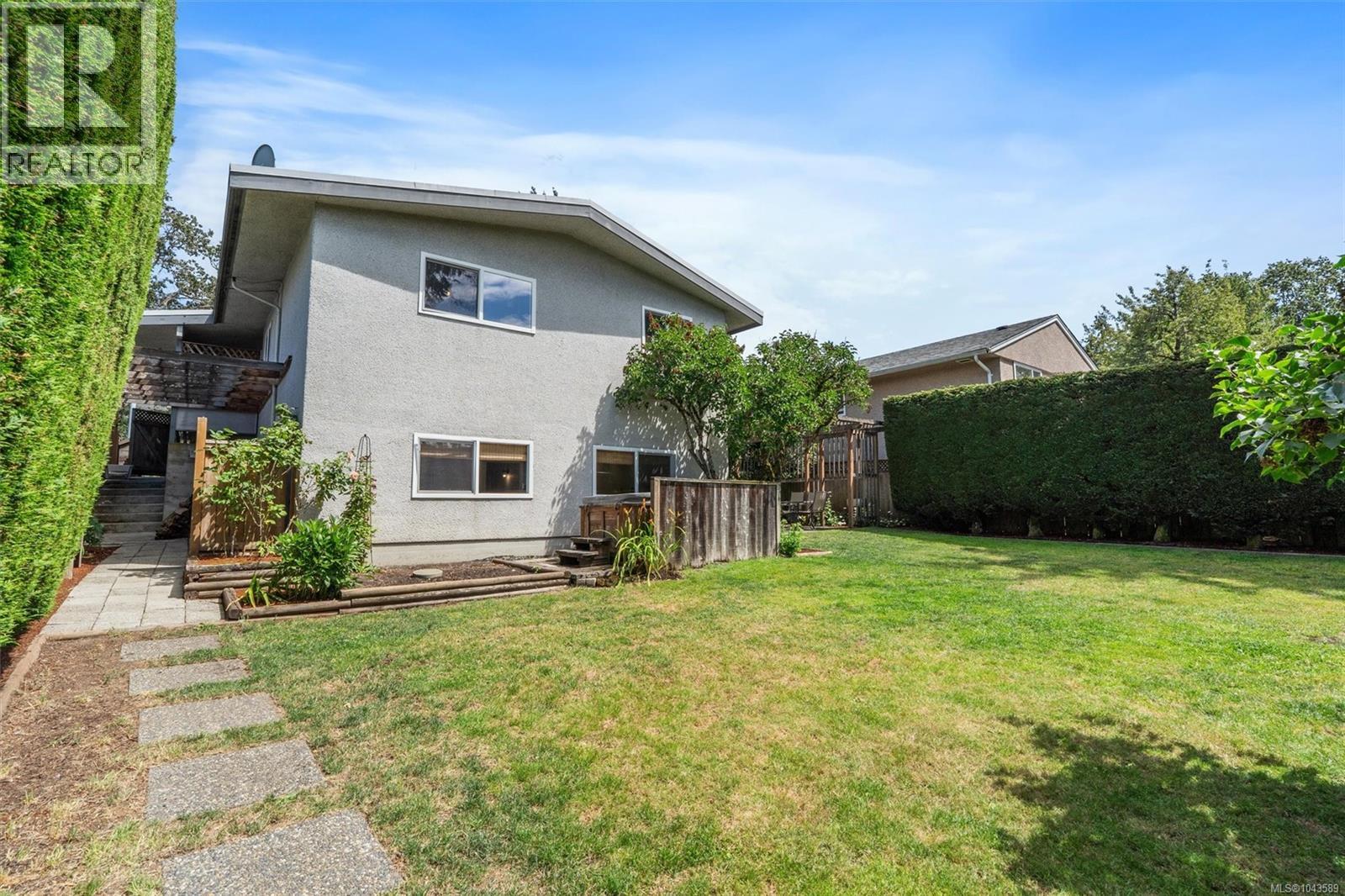 3552 Elliston Ave - 45
