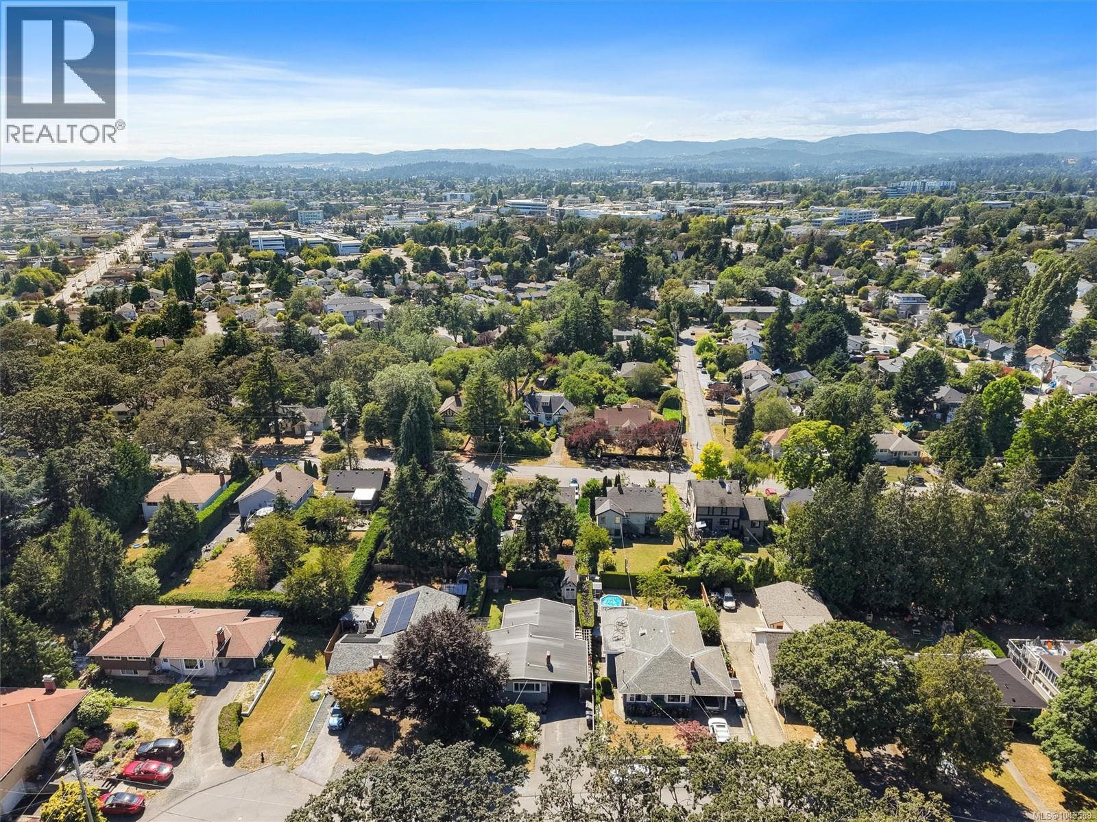 3552 Elliston Ave - 52