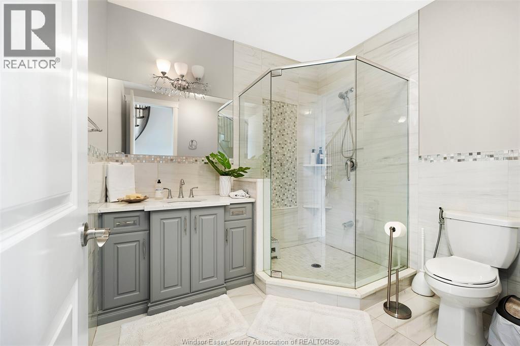 3756 ST. FRANCIS CRESCENT - 10