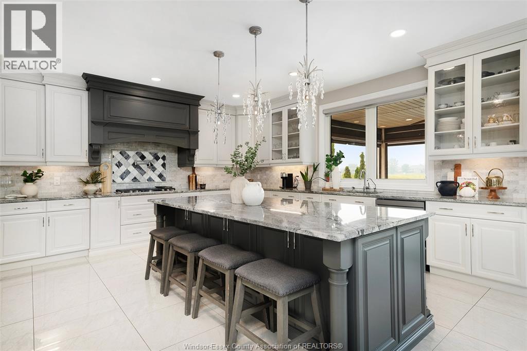 3756 ST. FRANCIS CRESCENT - 17