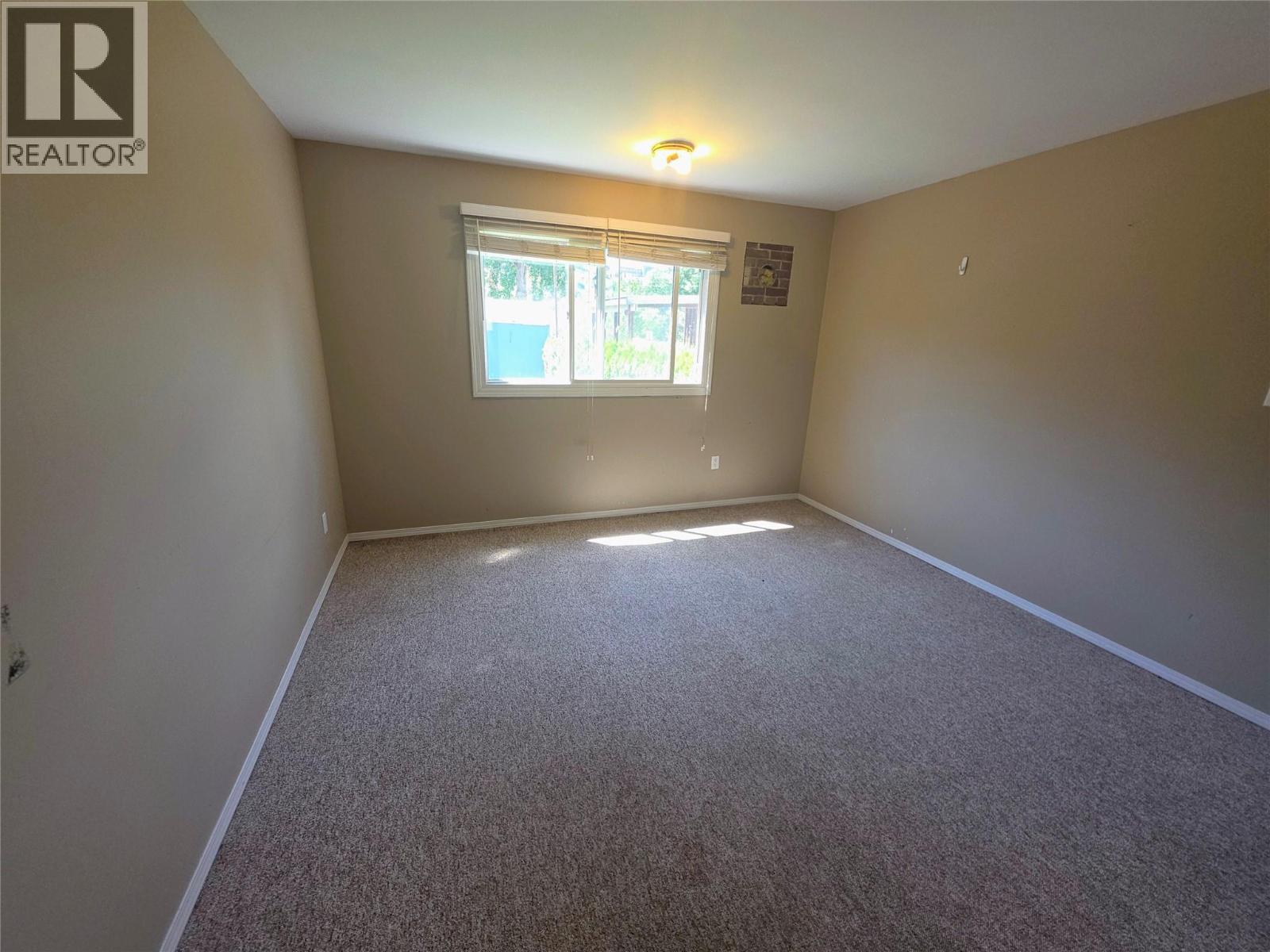 1188 Columbia Avenue - 13
