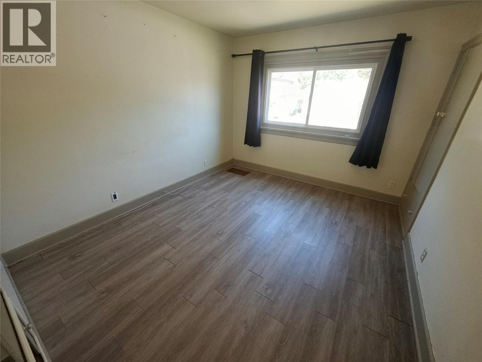 1188 Columbia Avenue - 8