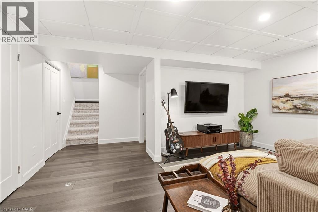 1191 LIMERIDGE Road E - 28