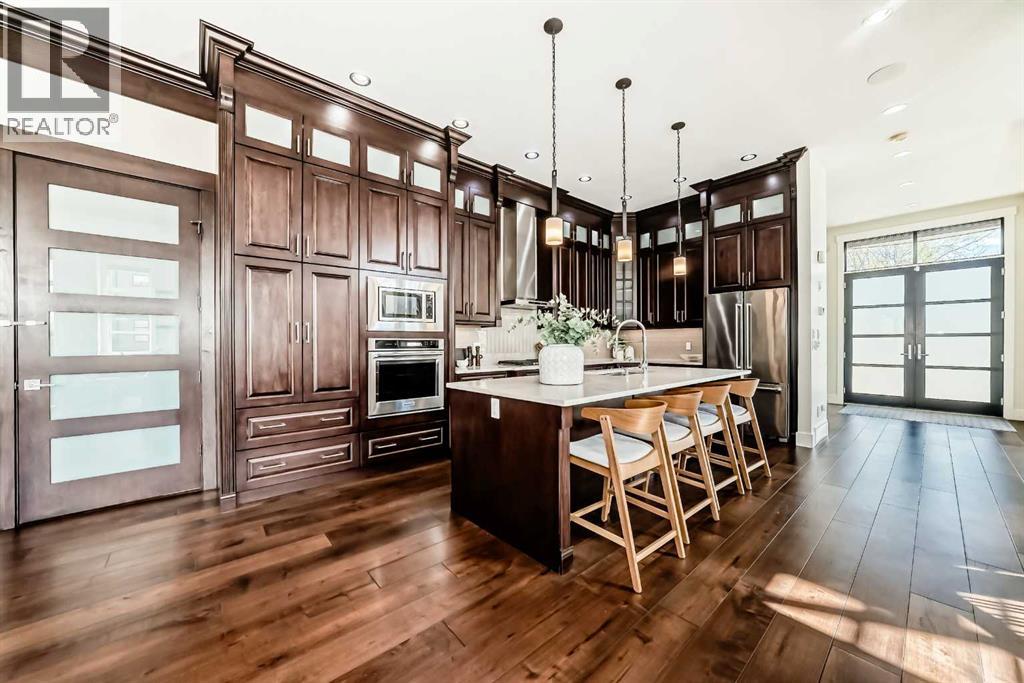 602 22 Avenue NE - 13