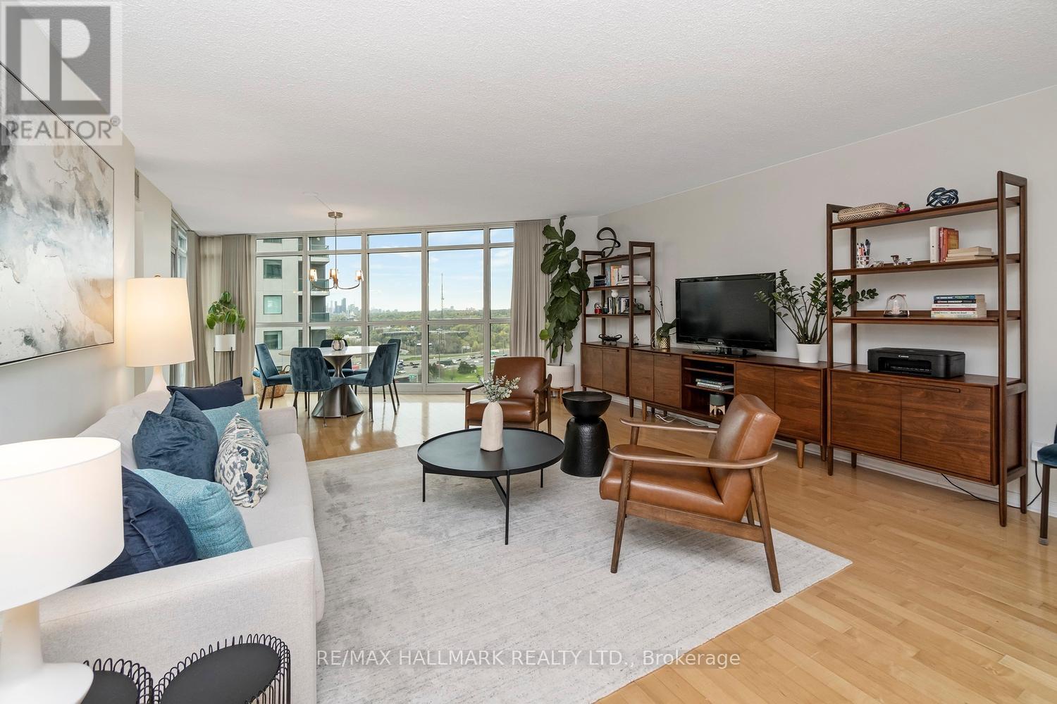 #1902 28 HARRISON GARDEN BOULEVARD - 2