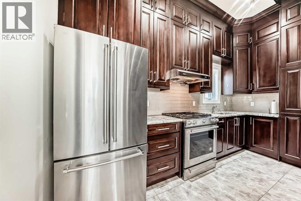 602 22 Avenue NE - 14