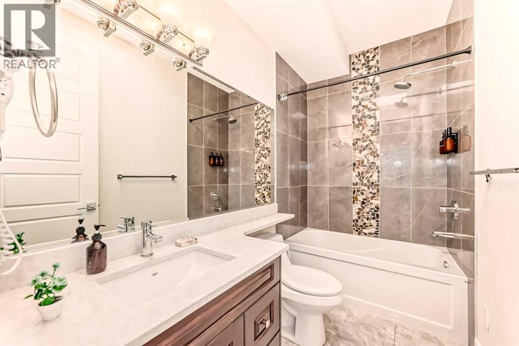 602 22 Avenue NE - 27