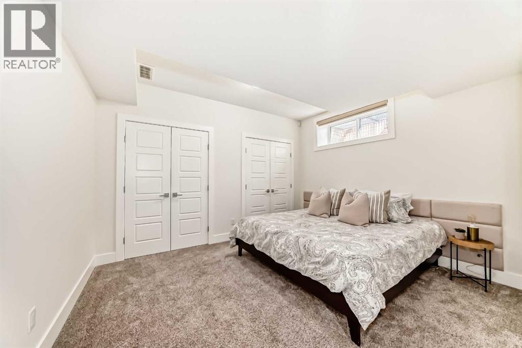 602 22 Avenue NE - 40