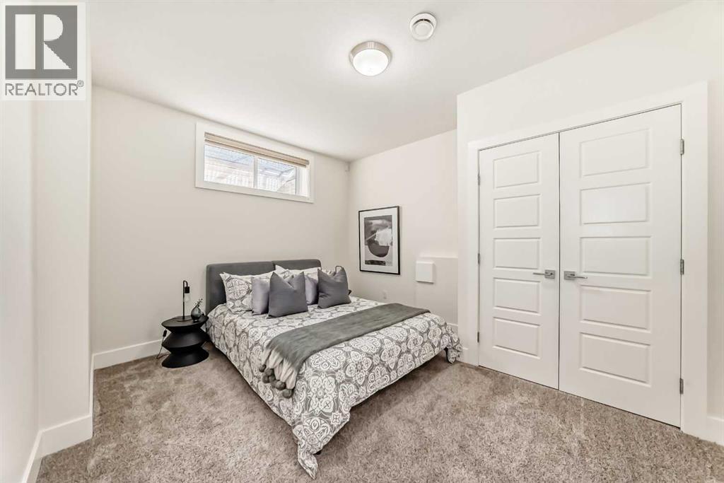 602 22 Avenue NE - 41