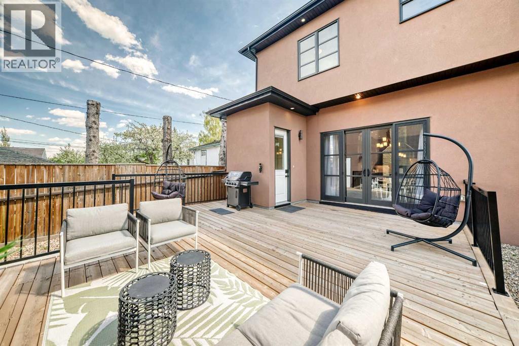 602 22 Avenue NE - 43