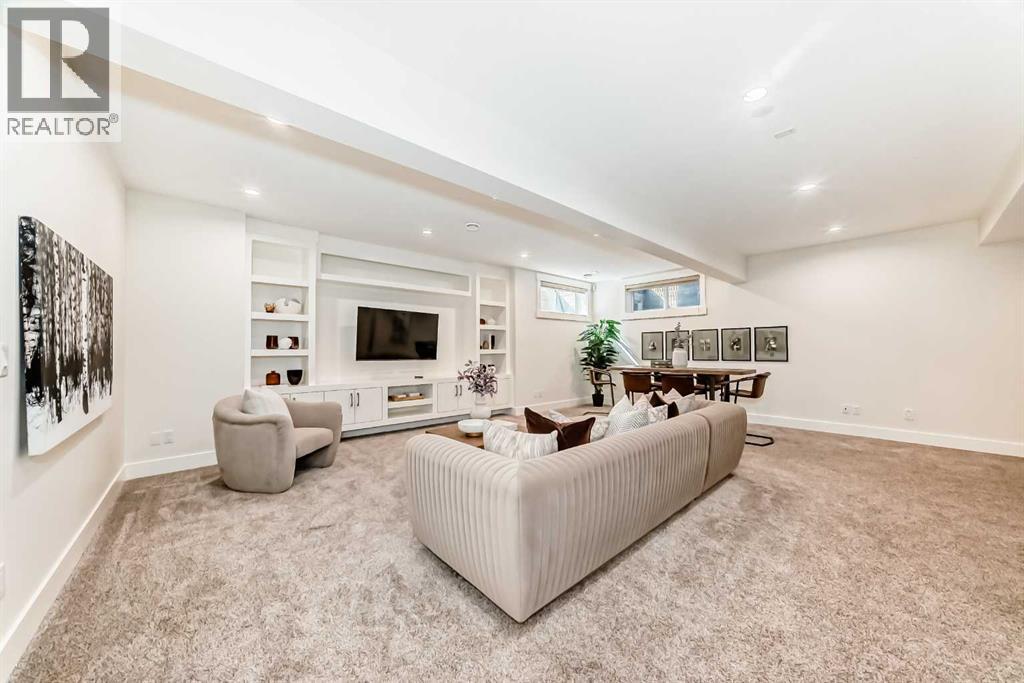 602 22 Avenue NE - 33