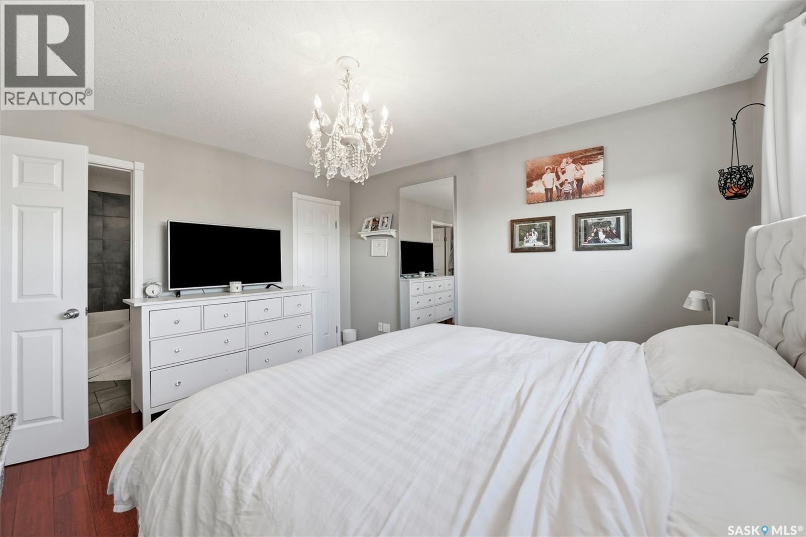 813 Sandy RISE - 22