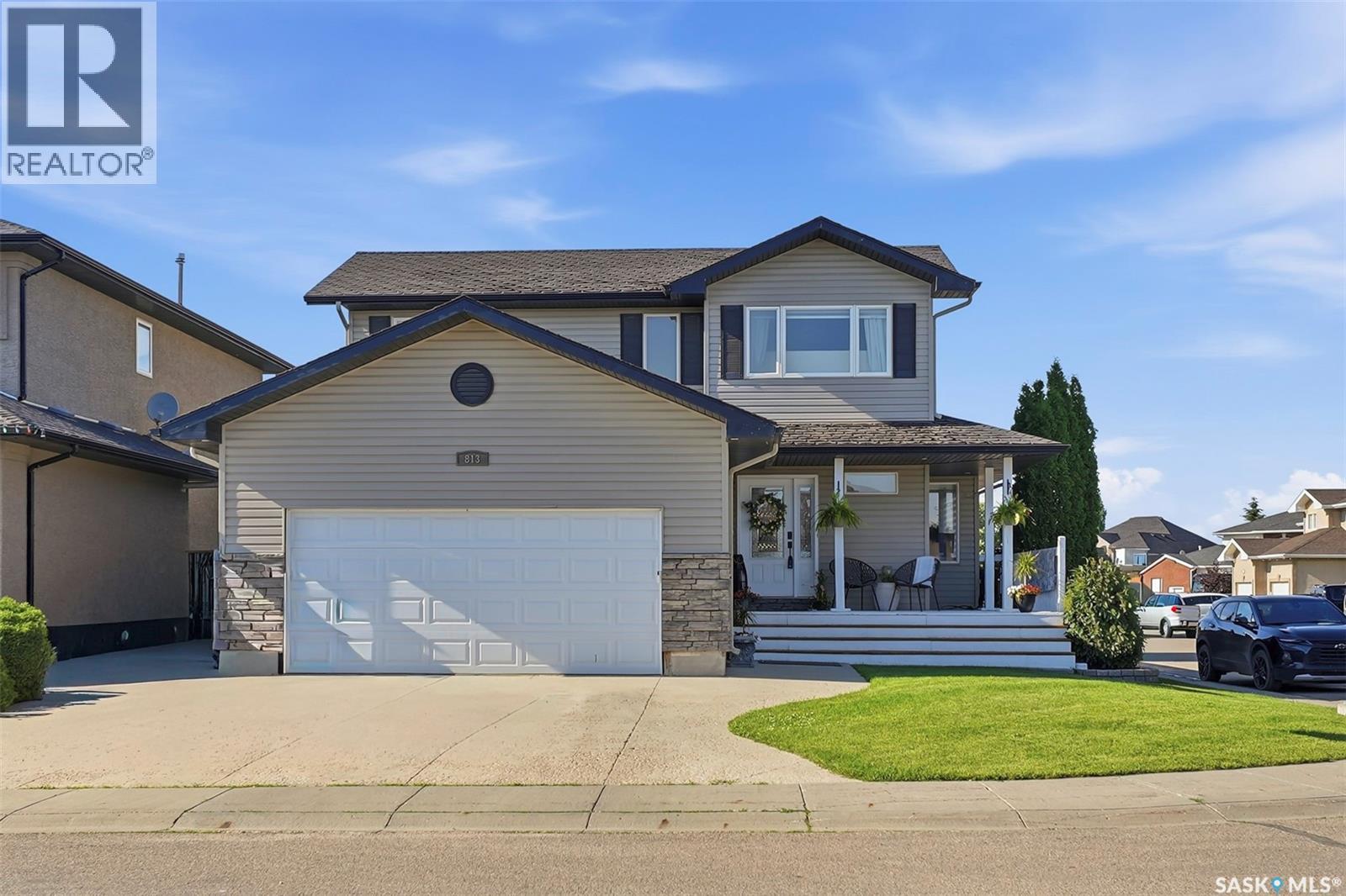 813 Sandy RISE - 3