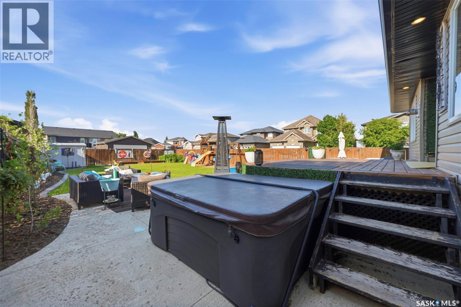 813 Sandy RISE - Image 39