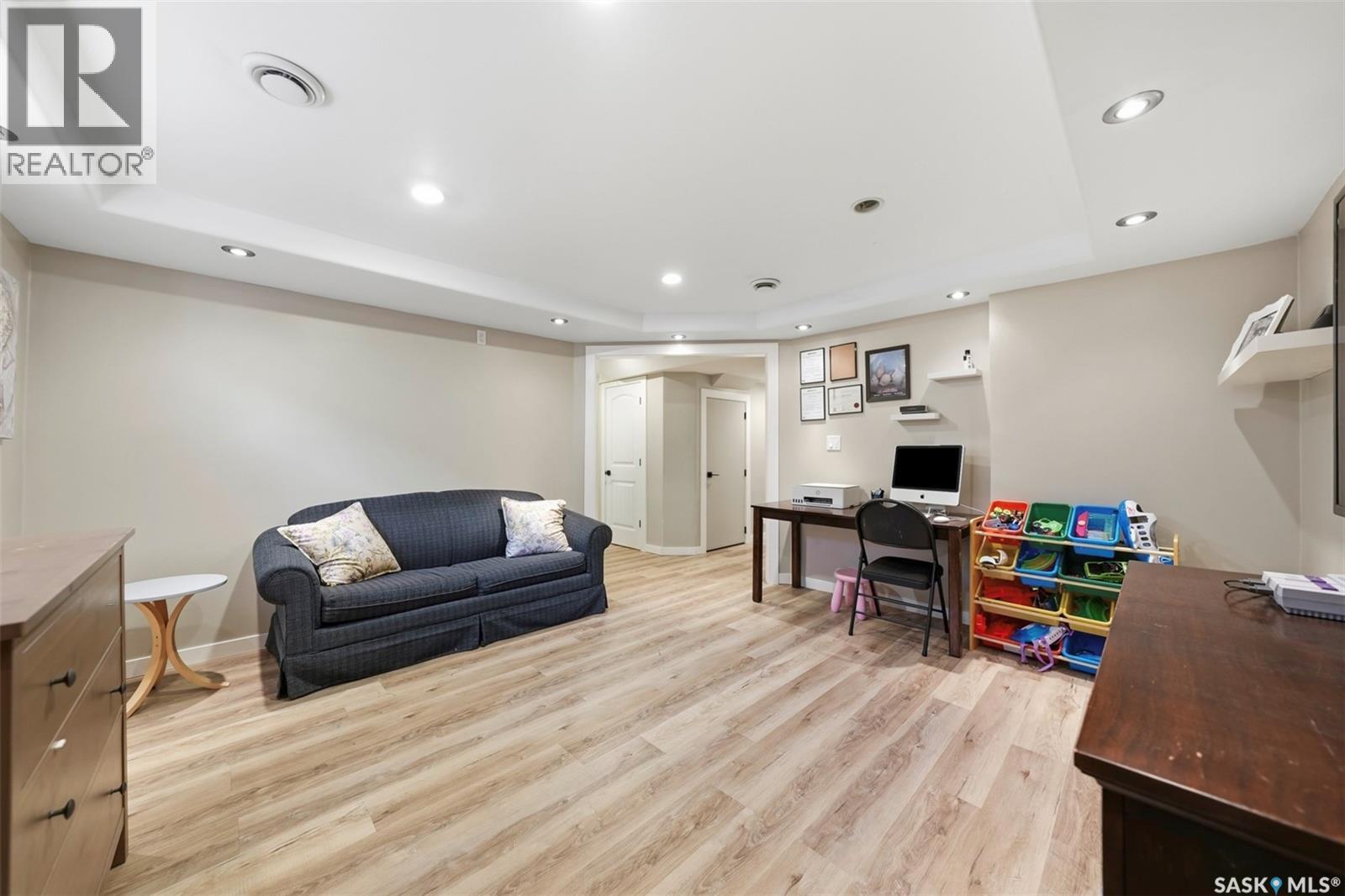 813 Sandy RISE - 31