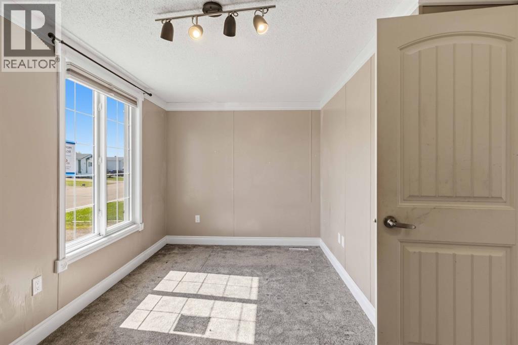 137 Cree Road - 23