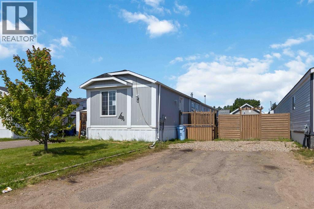 137 Cree Road - 1