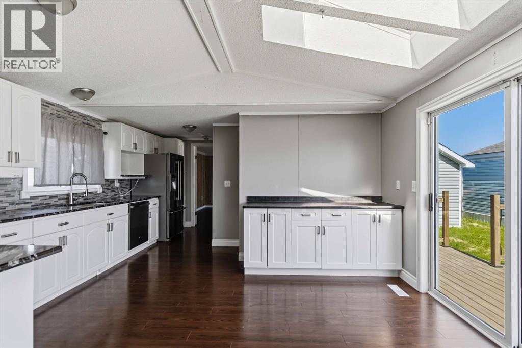 137 Cree Road - 9