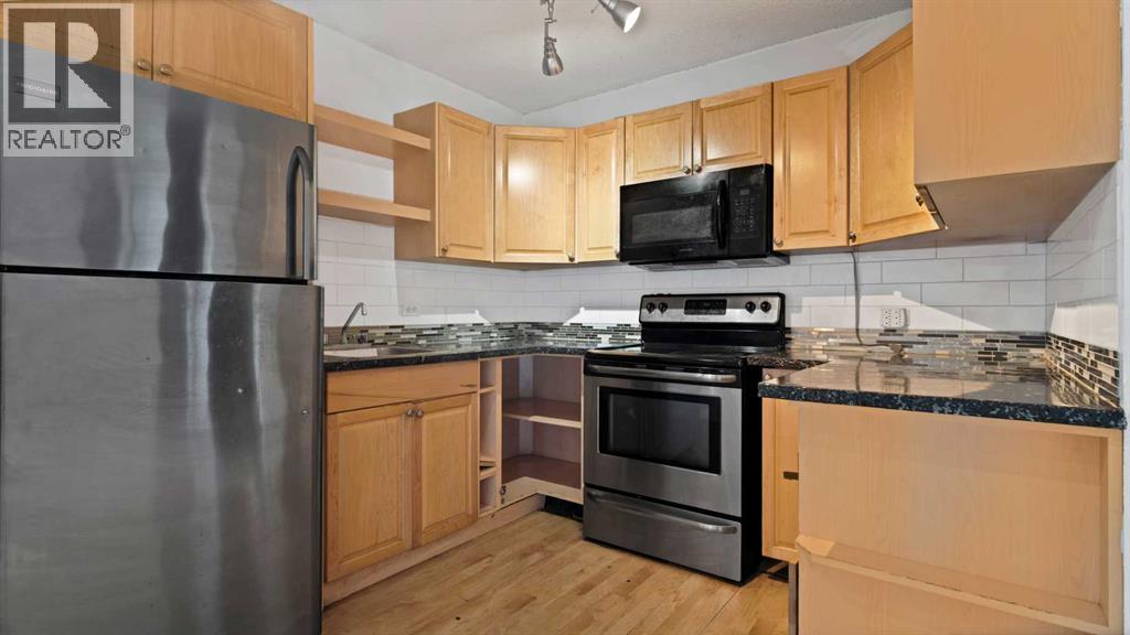#550 519 17 Avenue SW - 13