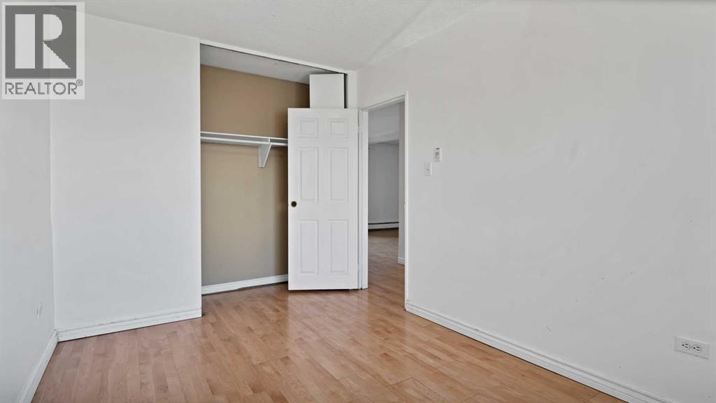 #550 519 17 Avenue SW - 27