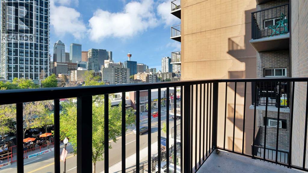 #550 519 17 Avenue SW - 17