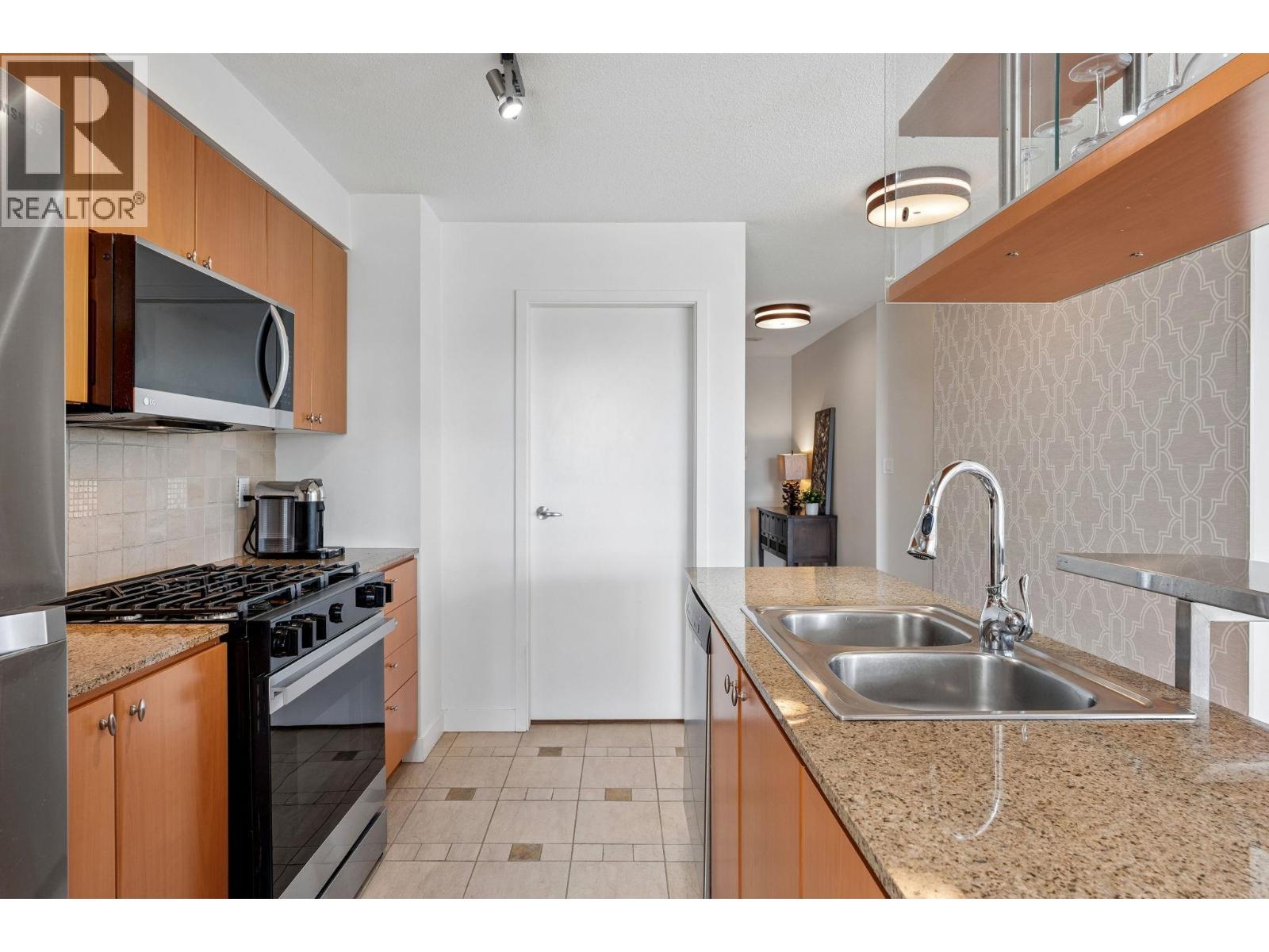 2 Bed, 2 Bath Apartment for Sale in Vancouver – 703 1495 RICHARDS STREET, Vancouver – MLS# R3147845 - Image 52