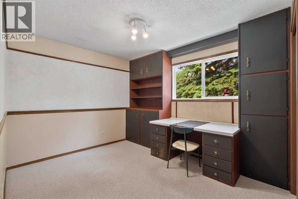 6832 Huntchester Road NE - 10
