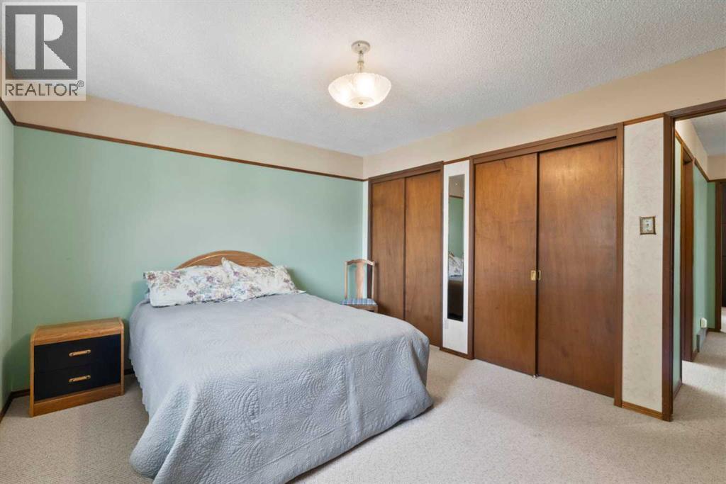 6832 Huntchester Road NE - 7