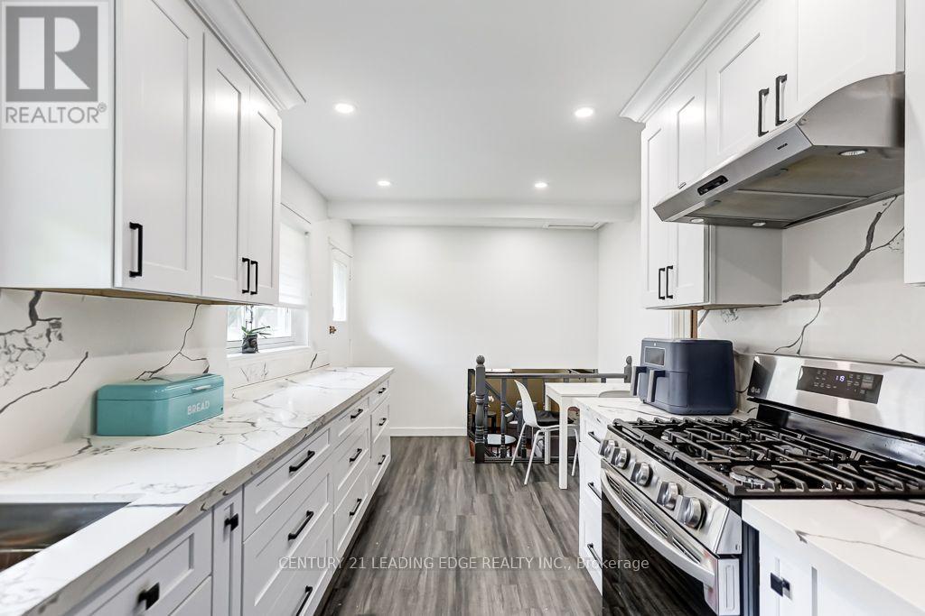 107 DRAKEFIELD ROAD - Image 17
