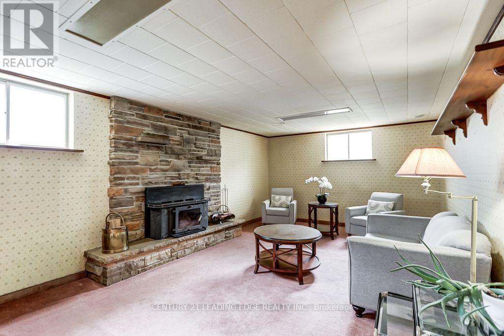 107 DRAKEFIELD ROAD - Image 24