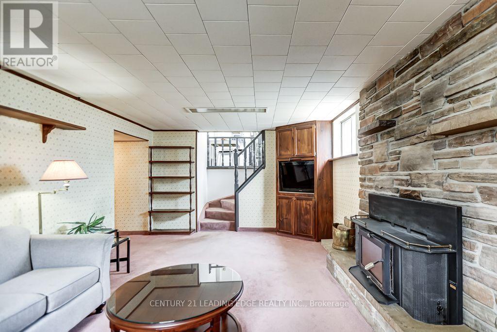 107 DRAKEFIELD ROAD - Image 25