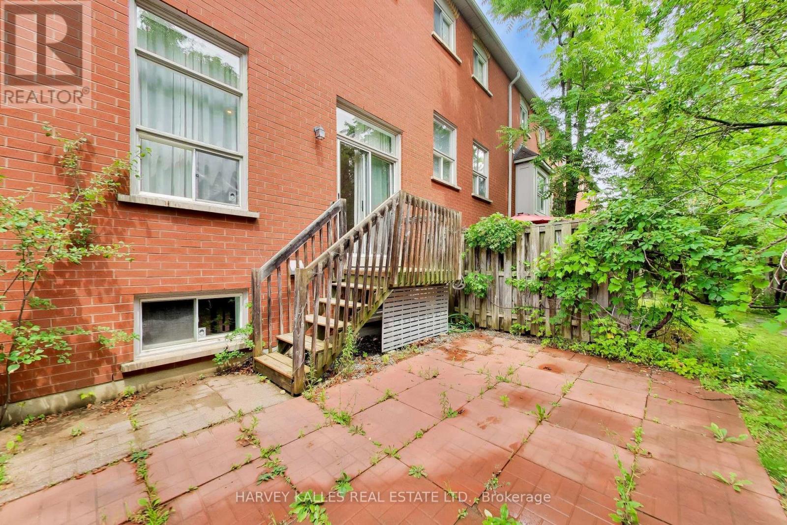 #74 95 WELDRICK ROAD - 32