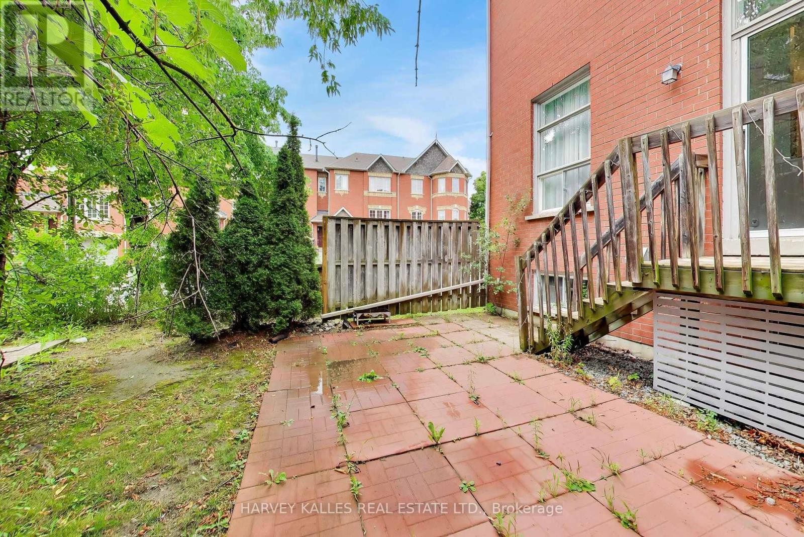 #74 95 WELDRICK ROAD - 33