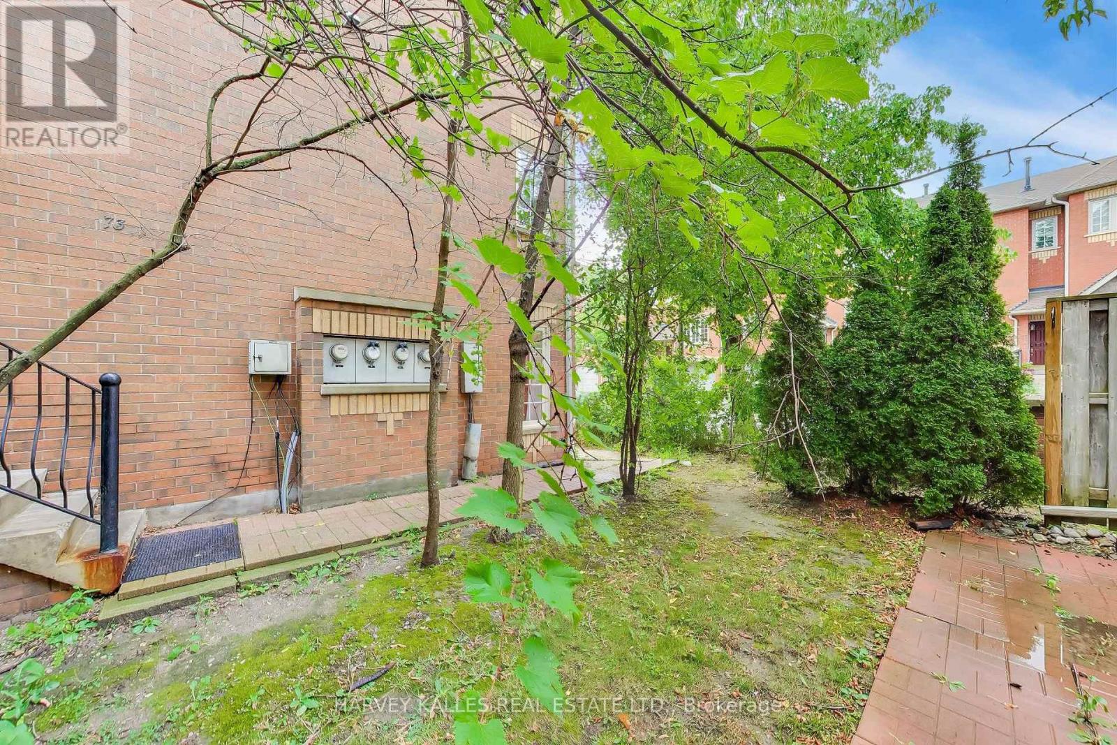 #74 95 WELDRICK ROAD - 35