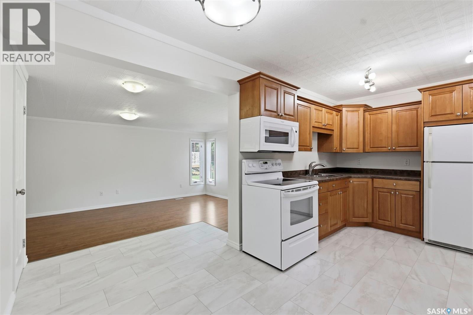 301 Rupert STREET - Image 11